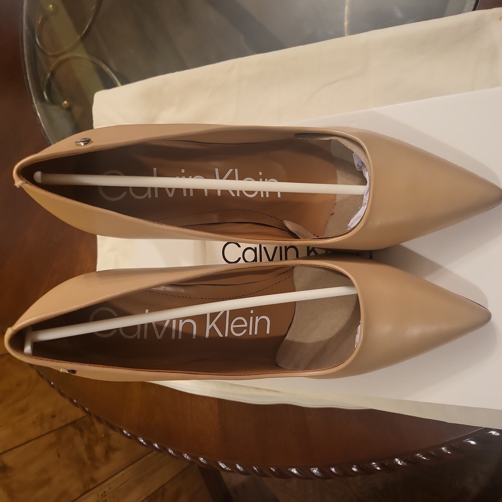 NWT Calvin Klein Kc Brandy Heels - Picture 2 of 5
